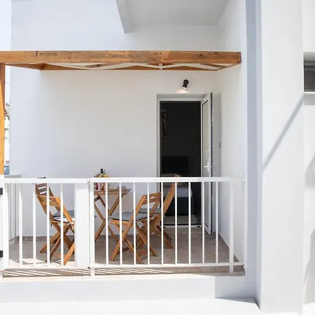 Of Liberty Apartment